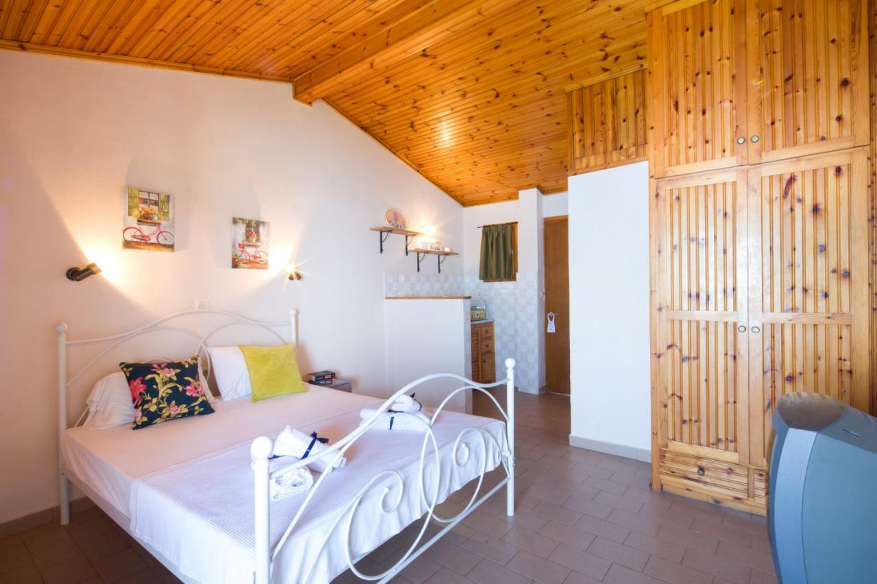 Casa Dei Venti - Sea View Apartments - 100M From The Beach Benitses  Exteriör bild