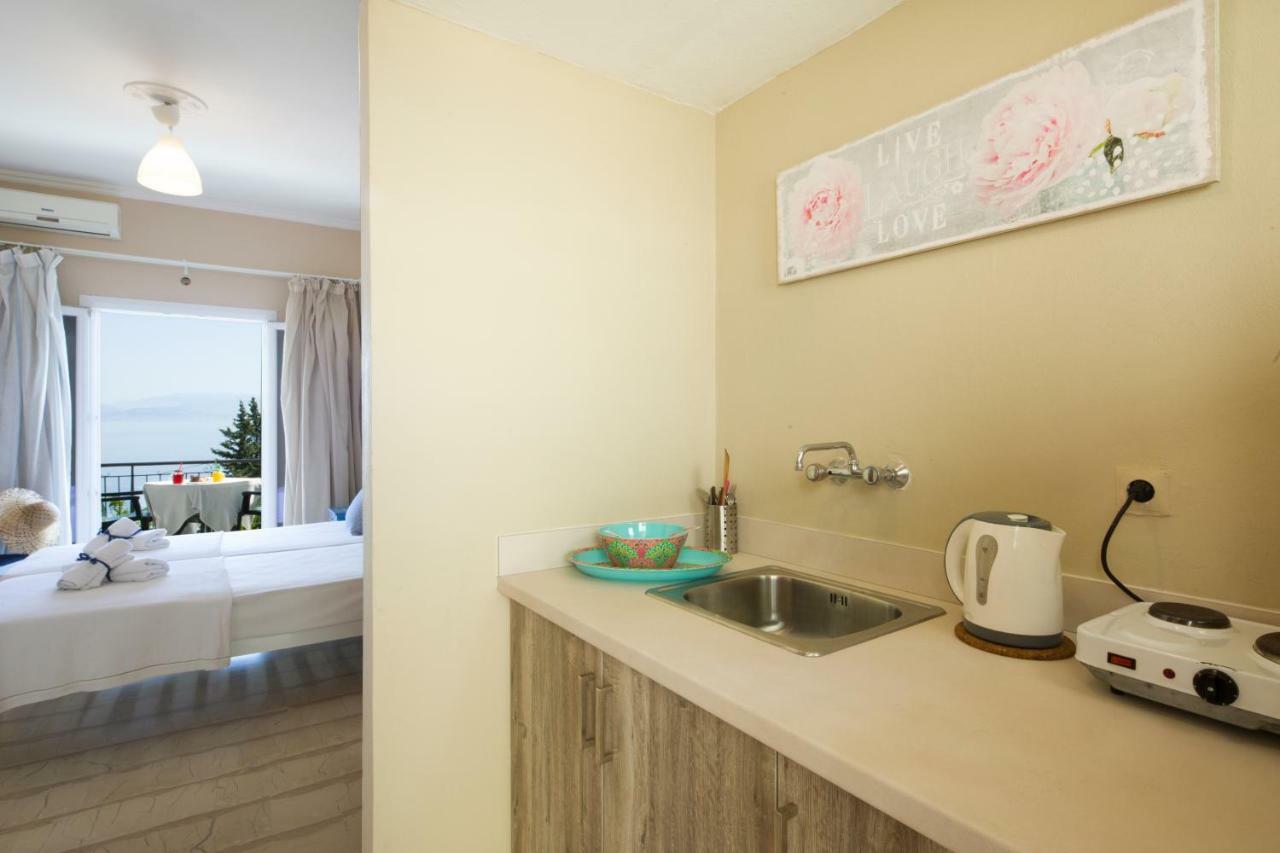 Casa Dei Venti - Sea View Apartments - 100M From The Beach Benitses  Exteriör bild